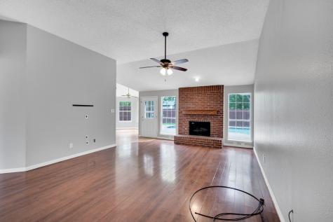 5301 Rio Bravo Drive Arlington TX 76017