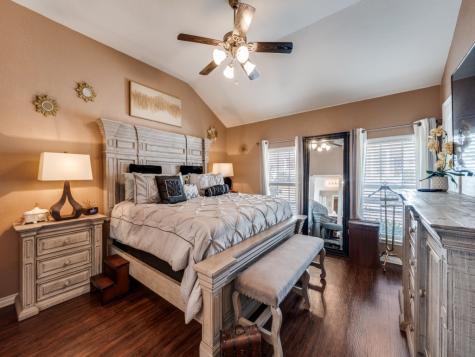 1128 Hayden Lane Savannah TX 76227