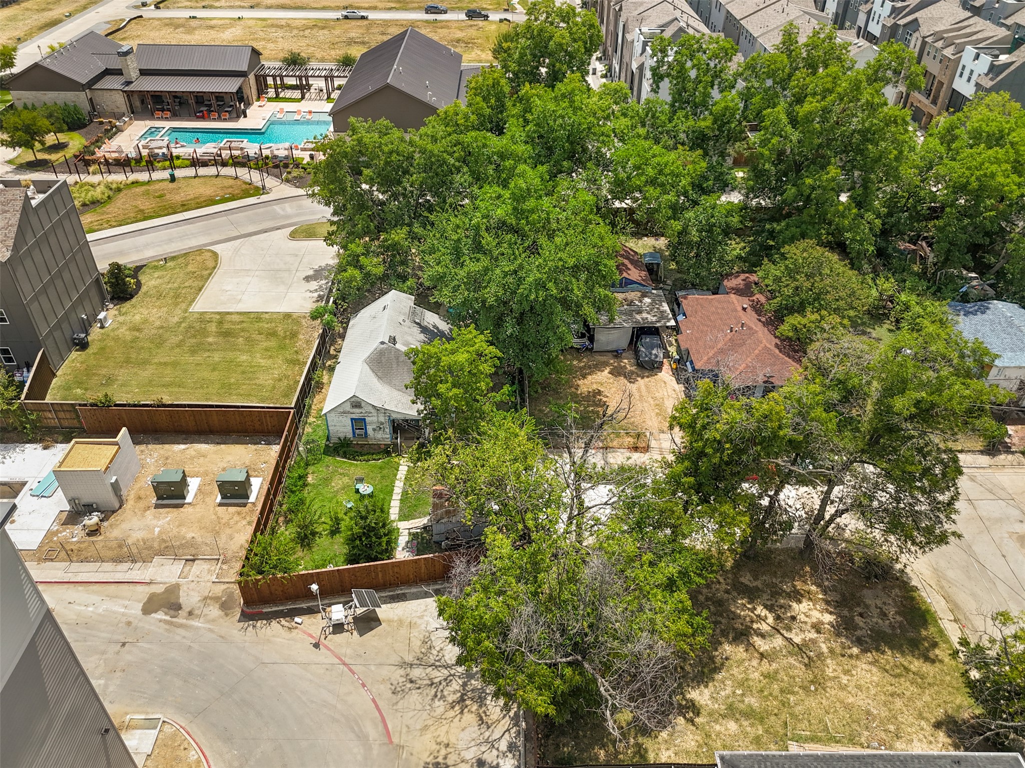 1310 Duluth Street Dallas TX 75212