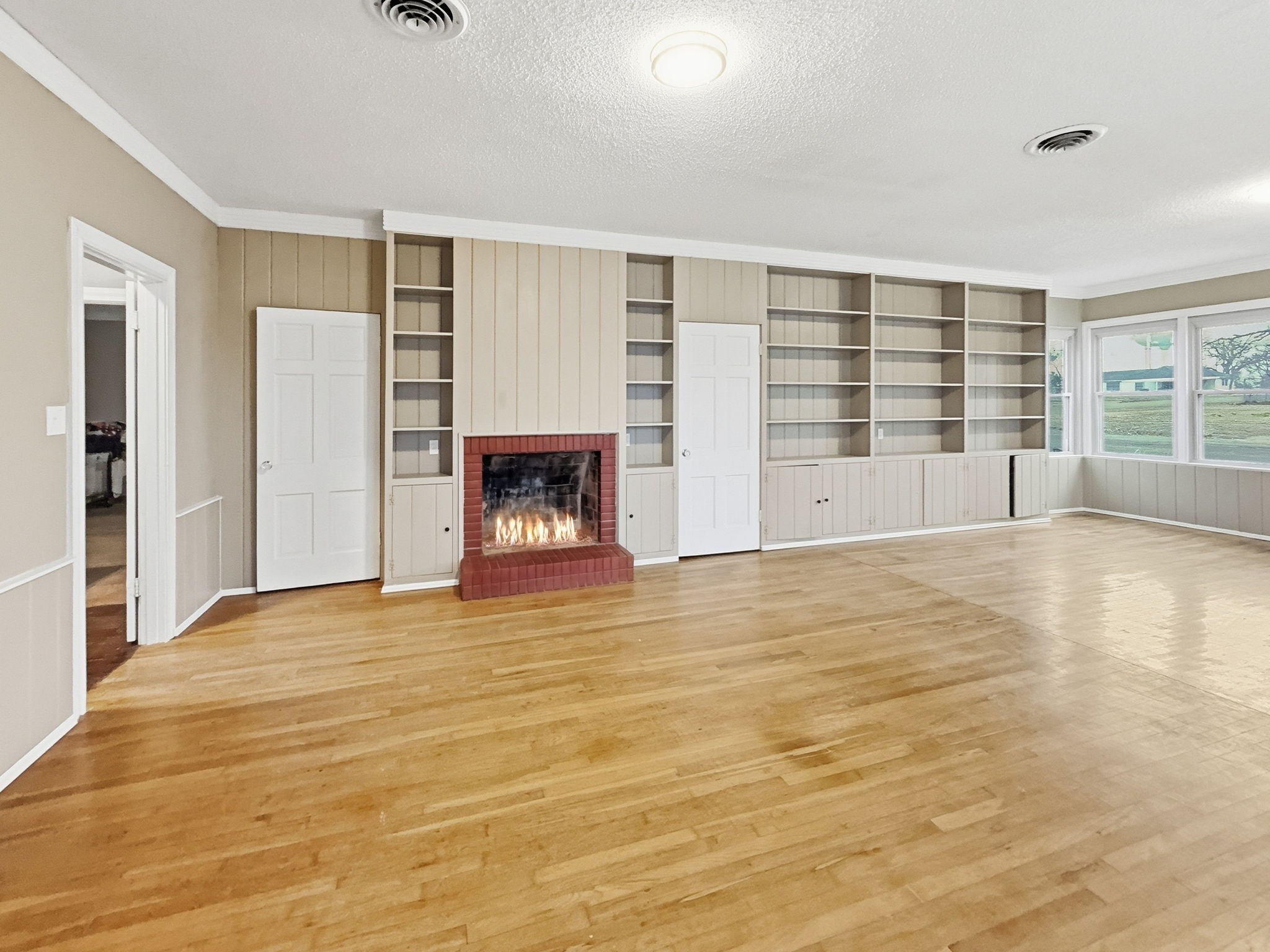 720 E Leslie Street Hamilton TX 76531