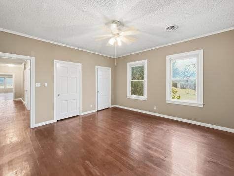 720 E Leslie Street Hamilton TX 76531