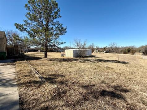 720 E Leslie Street Hamilton TX 76531