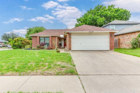 2318 Clareton Drive Arlington TX 76018