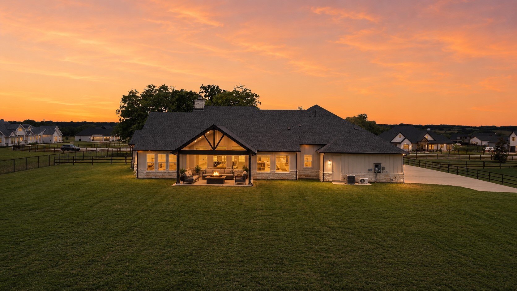 1406 Kara Trail Van Alstyne TX 75495