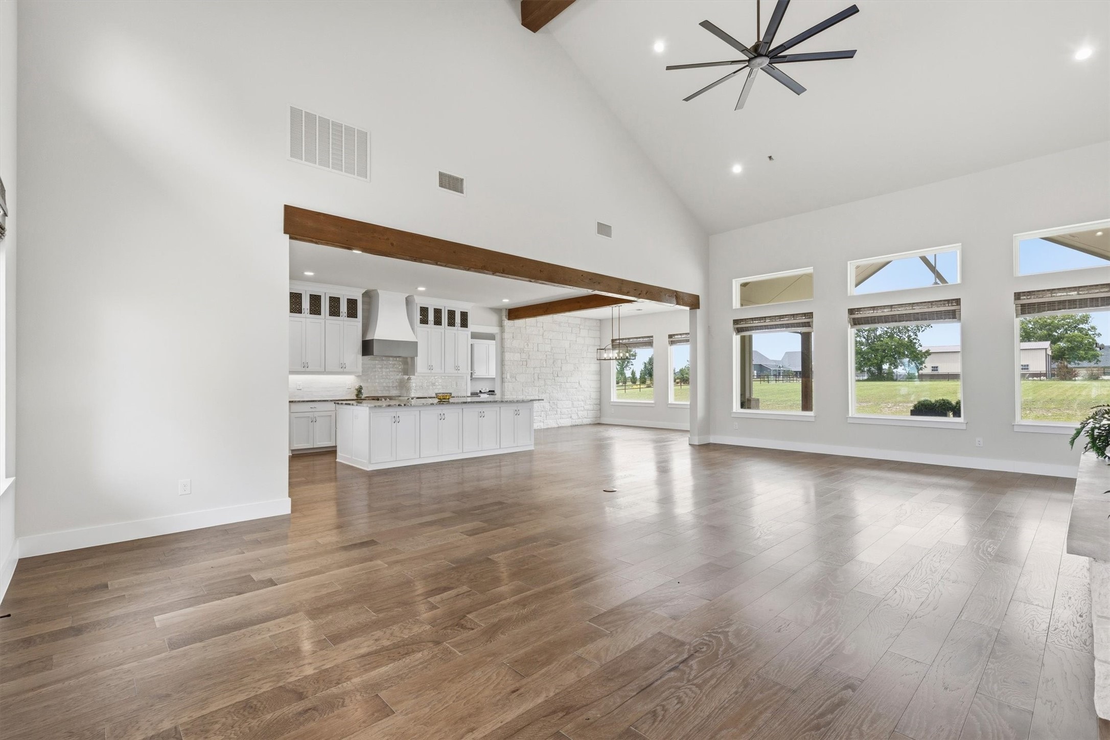 1406 Kara Trail Van Alstyne TX 75495