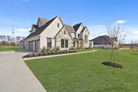 1319 Dean Meadow Lane Lucas TX 75002