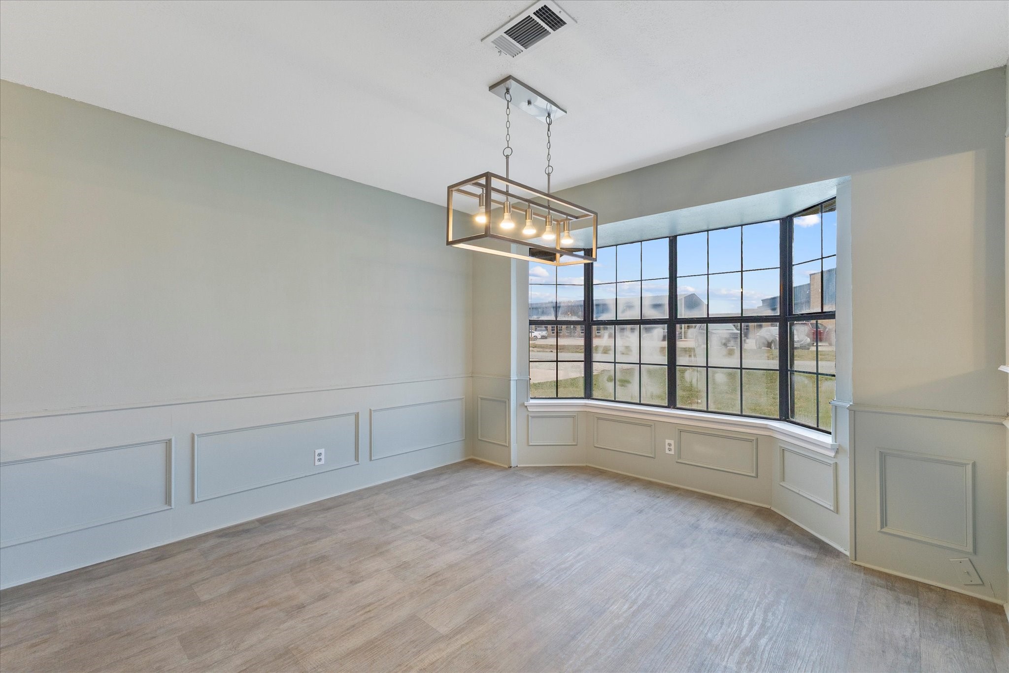 312 E Cottonwood Street Leonard TX 75452