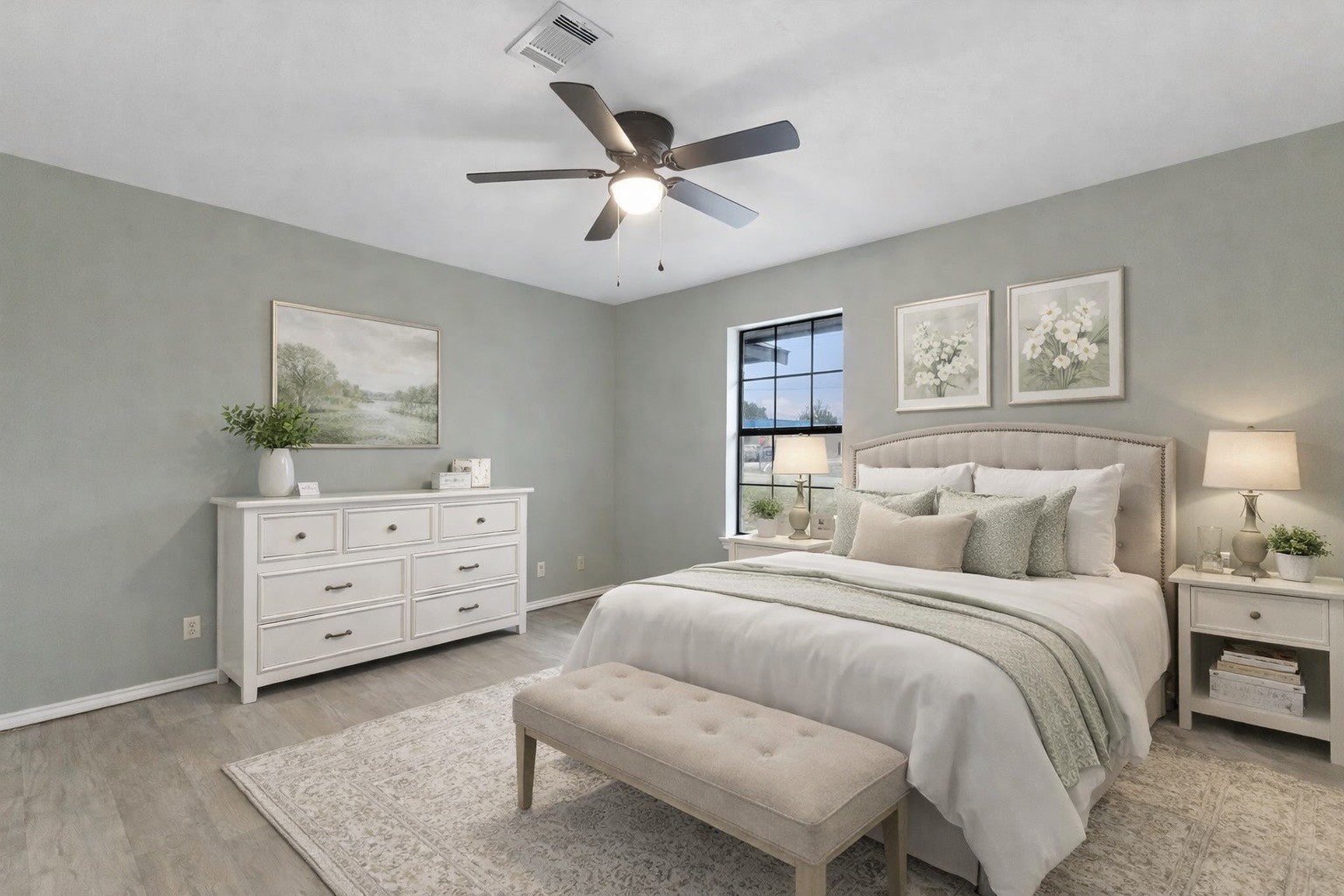 312 E Cottonwood Street Leonard TX 75452