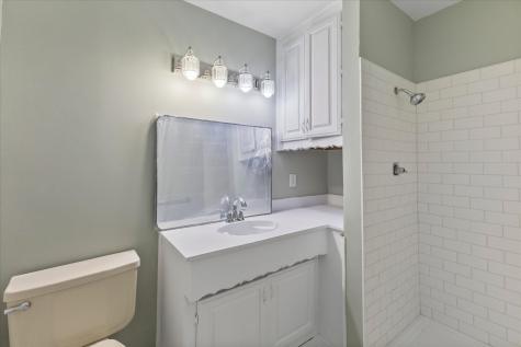 312 E Cottonwood Street Leonard TX 75452