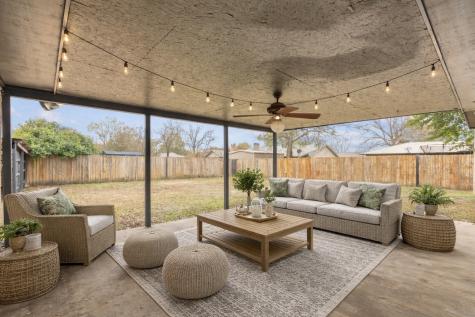312 E Cottonwood Street Leonard TX 75452