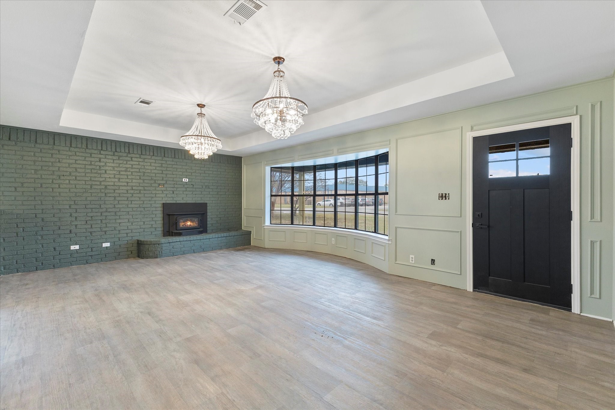 312 E Cottonwood Street Leonard TX 75452