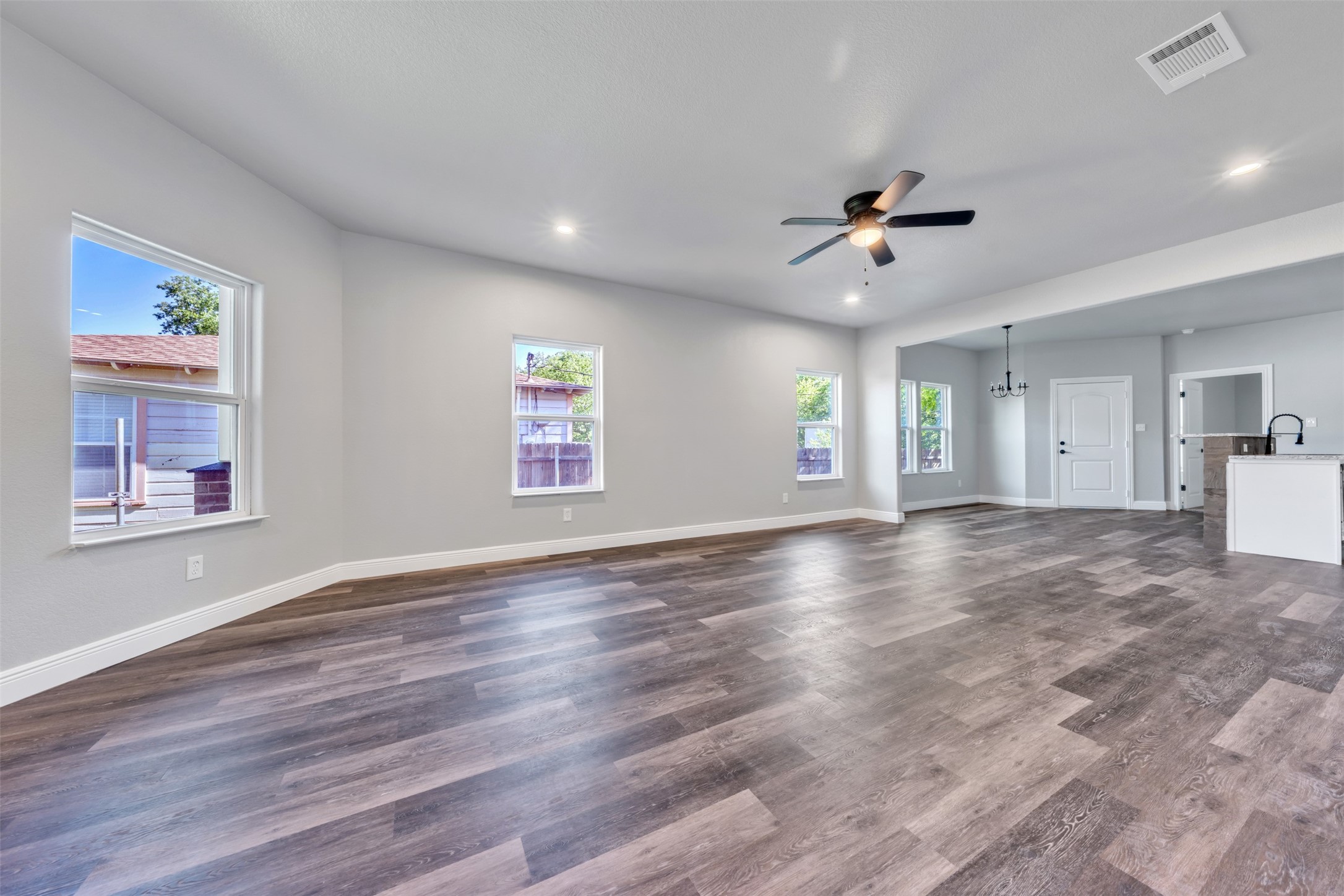 303 Pemberton Street White Settlement TX 76108