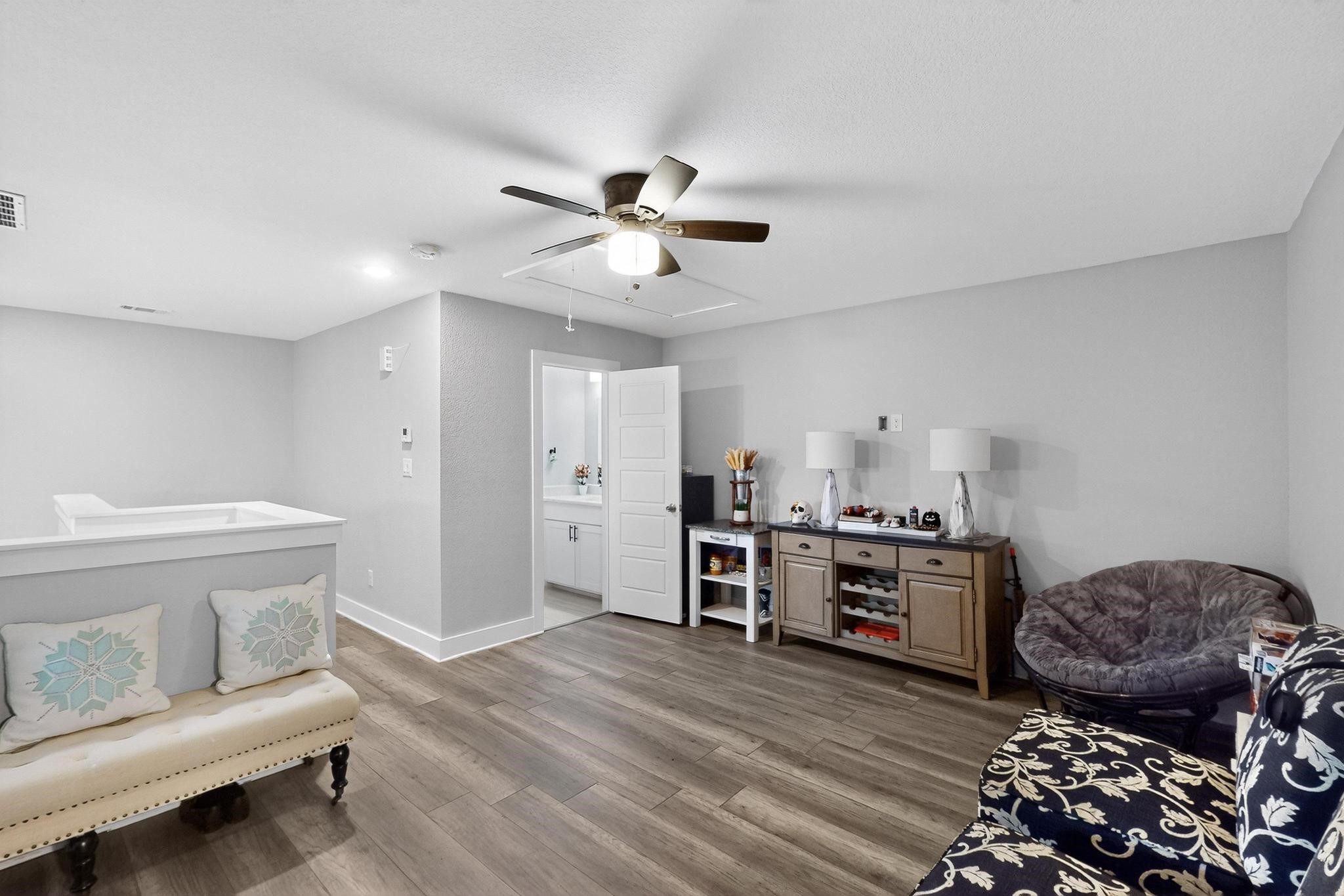 1901 Avenue E Grand Prairie TX 75051