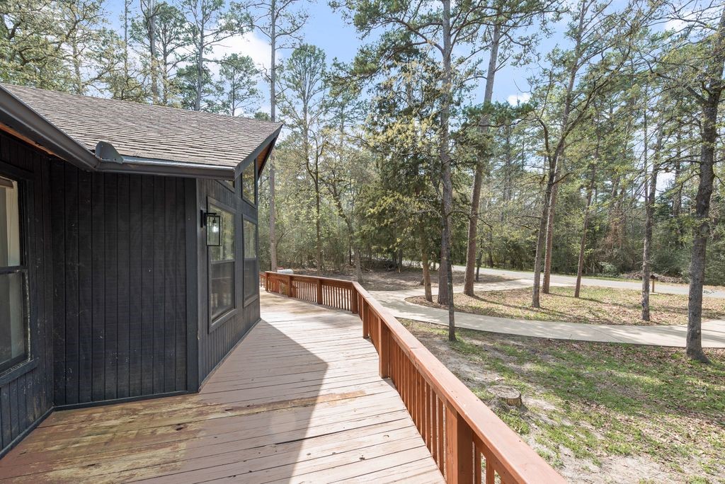 284 Pleasant Hill Lane Holly Lake Ranch TX 75765