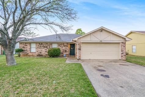 2708 Casa Blanca Court S Arlington TX 76015