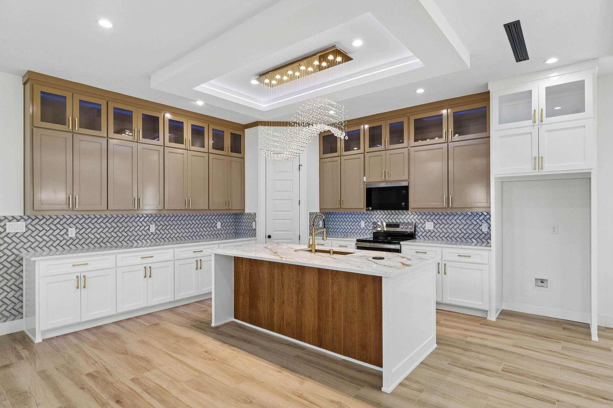 1239 N Tillery Avenue Dallas TX 75211