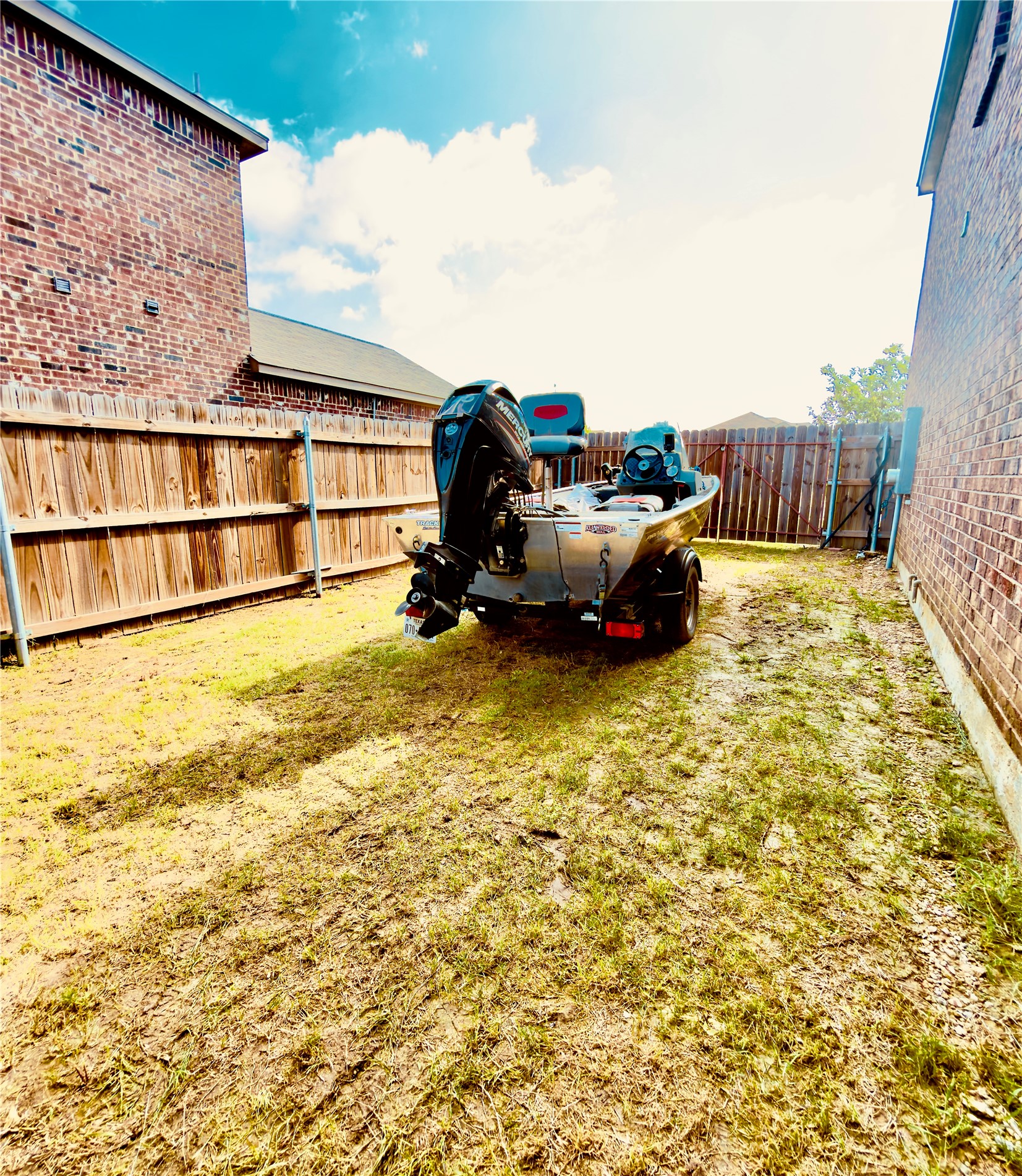196 Cattlemans Creek Road W Newark TX 76071
