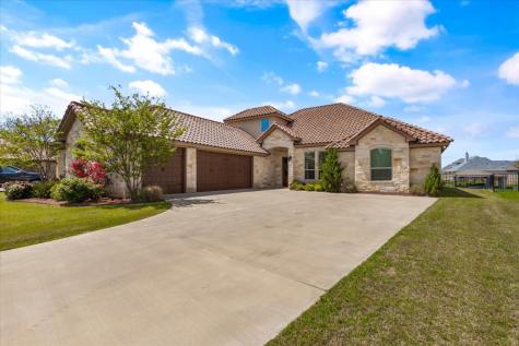 1213 Catalina Bay Boulevard Granbury TX 76048