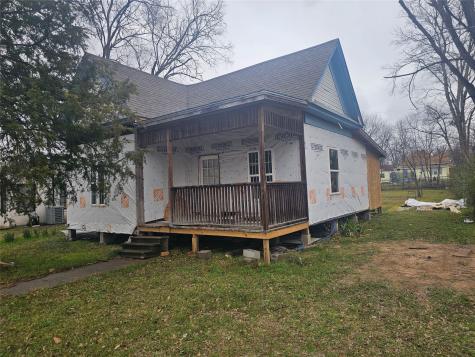 309 S 8th Avenue Teague TX 75860