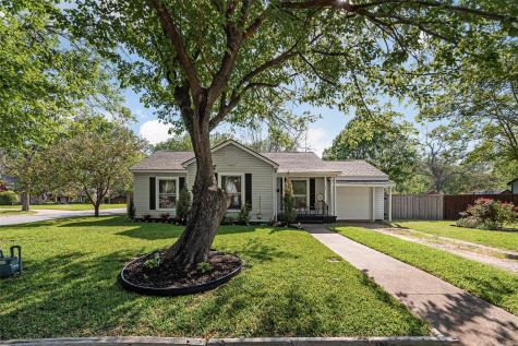 401 Elizabeth Street Terrell TX 75160