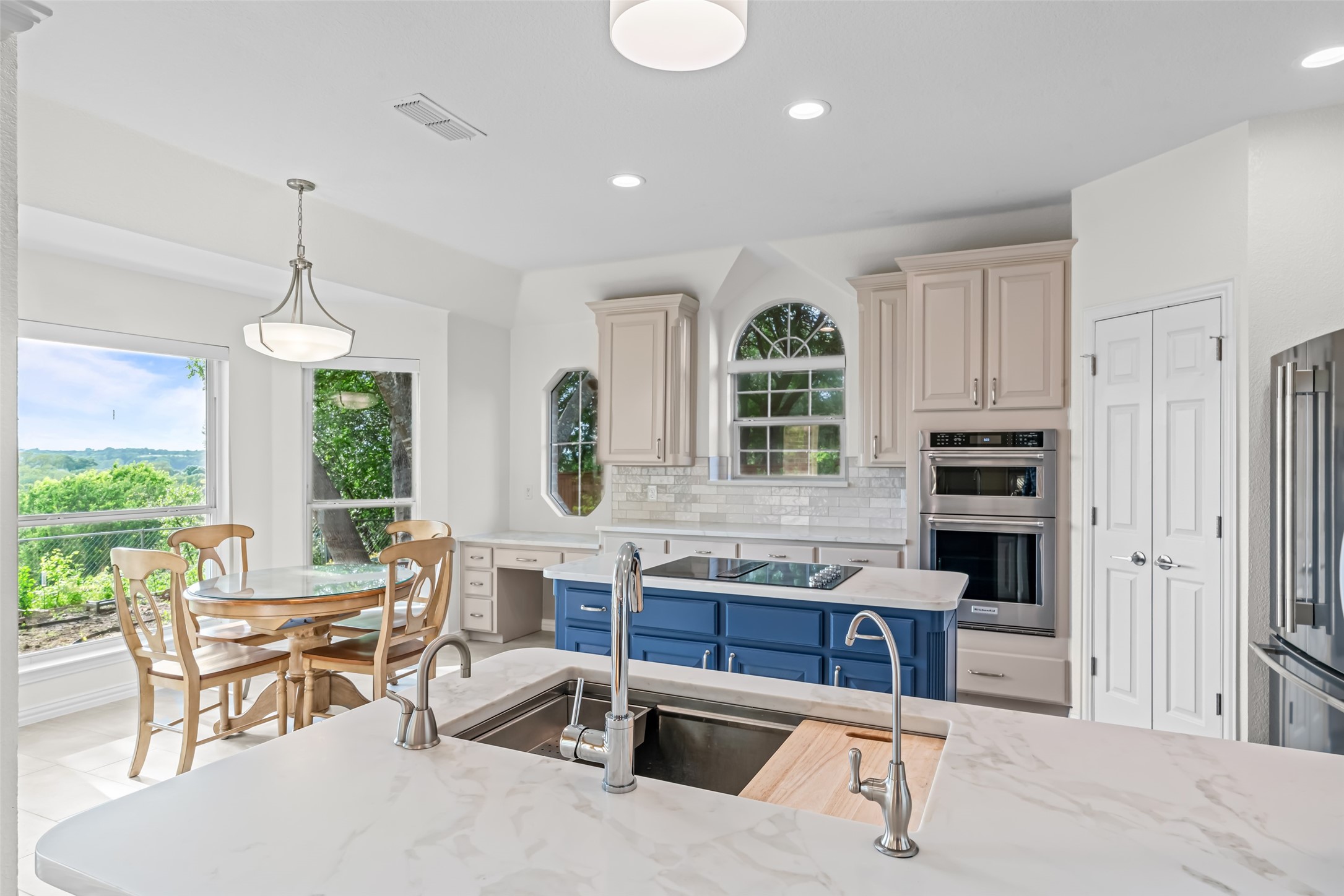 130 Bluff View Aledo TX 76008