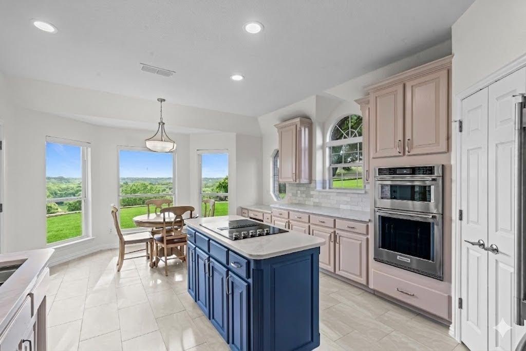 130 Bluff View Aledo TX 76008
