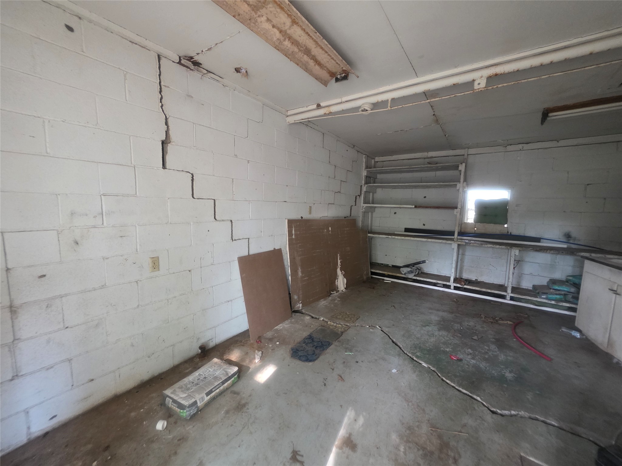 503 W Elm Street Olney TX 76374