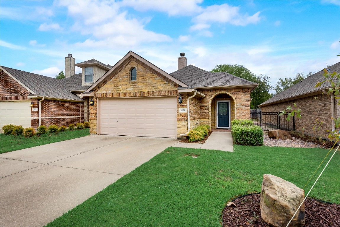 9021 Racquet Club Drive Fort Worth TX 76120