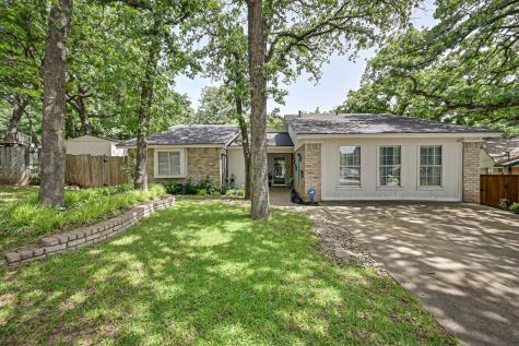 4301 Mossridge Court Arlington TX 76016