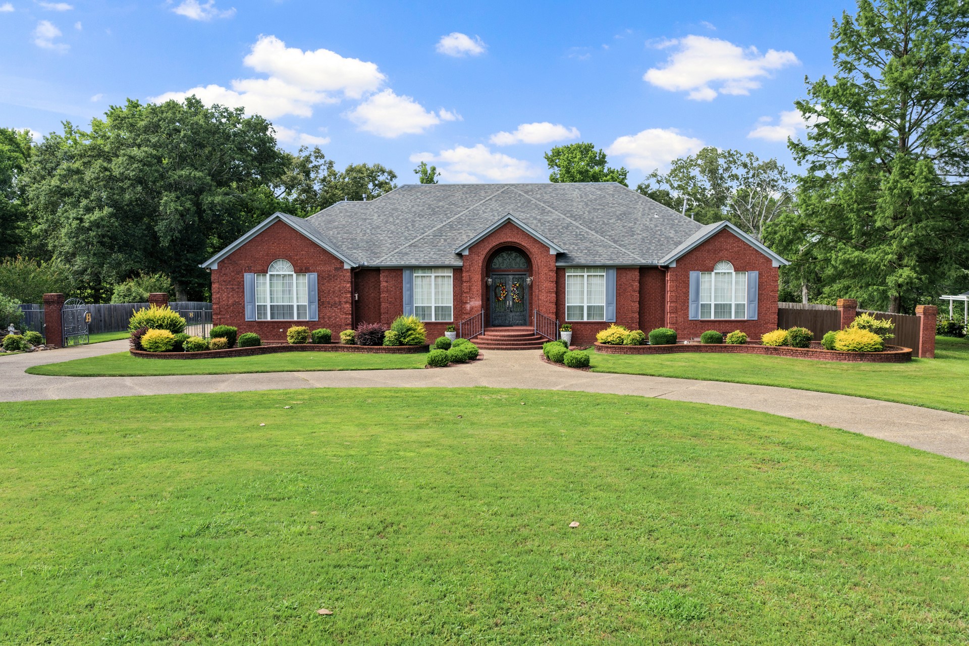 903 Deer Trail Lane Mt Pleasant TX 75455