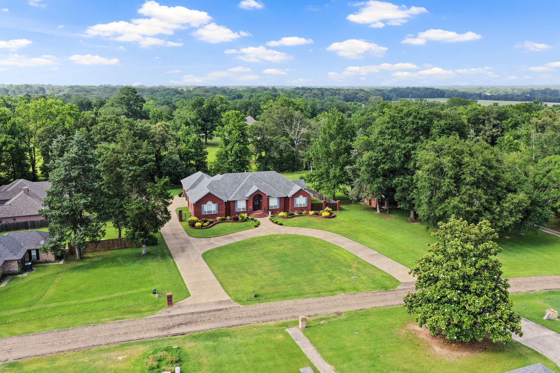 903 Deer Trail Lane Mt Pleasant TX 75455