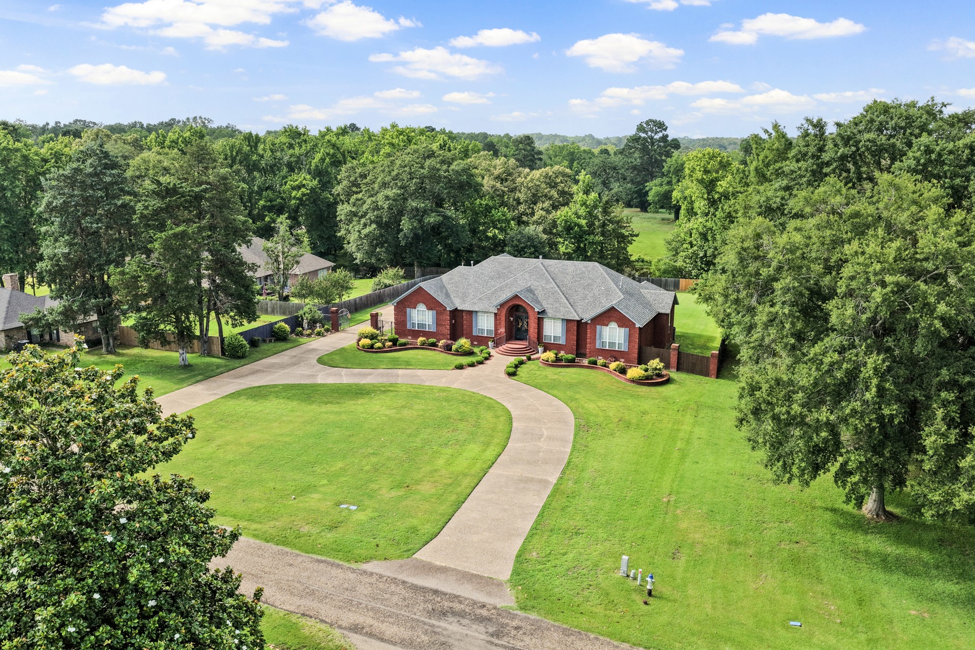 903 Deer Trail Lane Mt Pleasant TX 75455