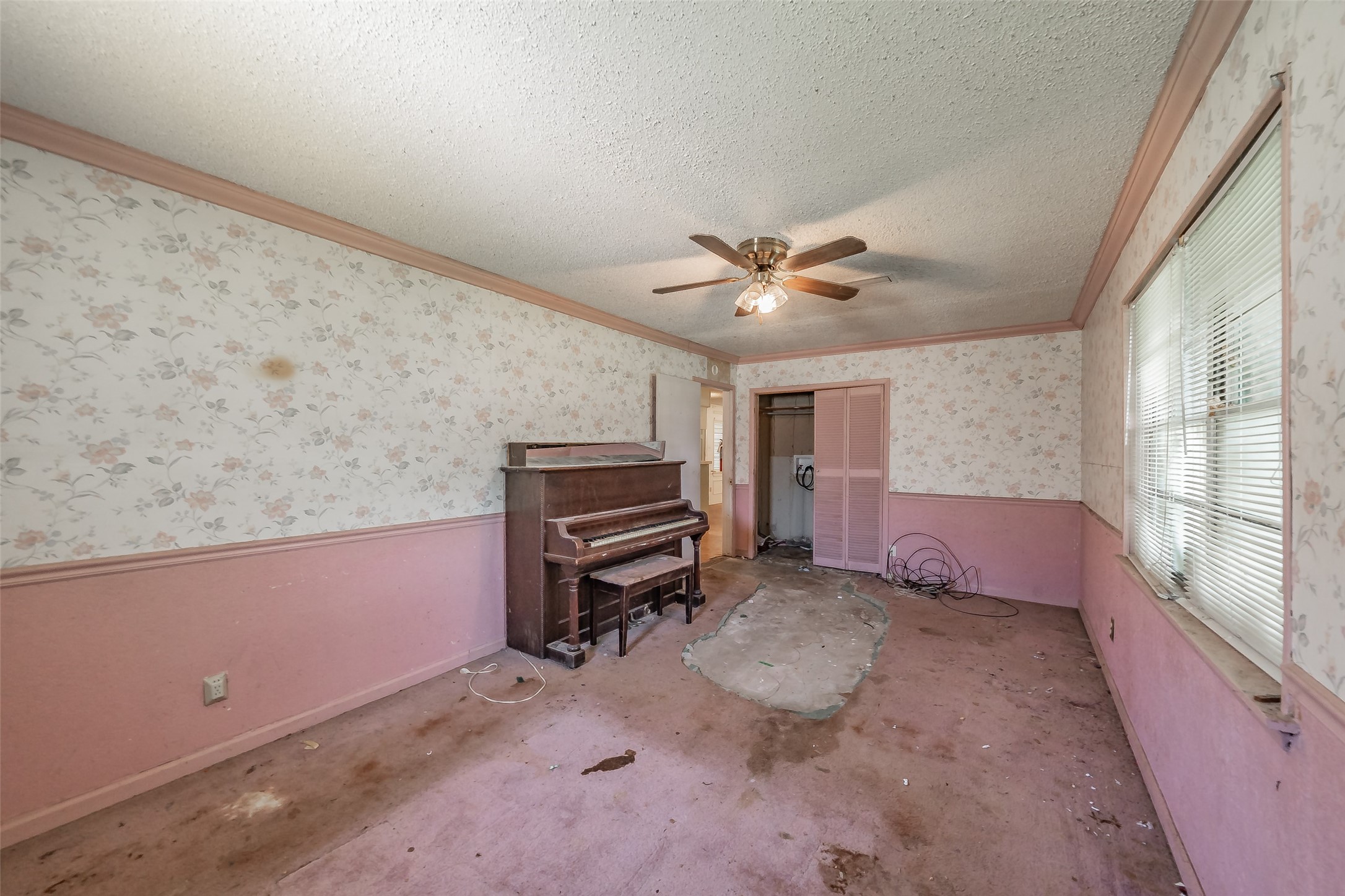 202 Mathis Street Seagoville TX 75159