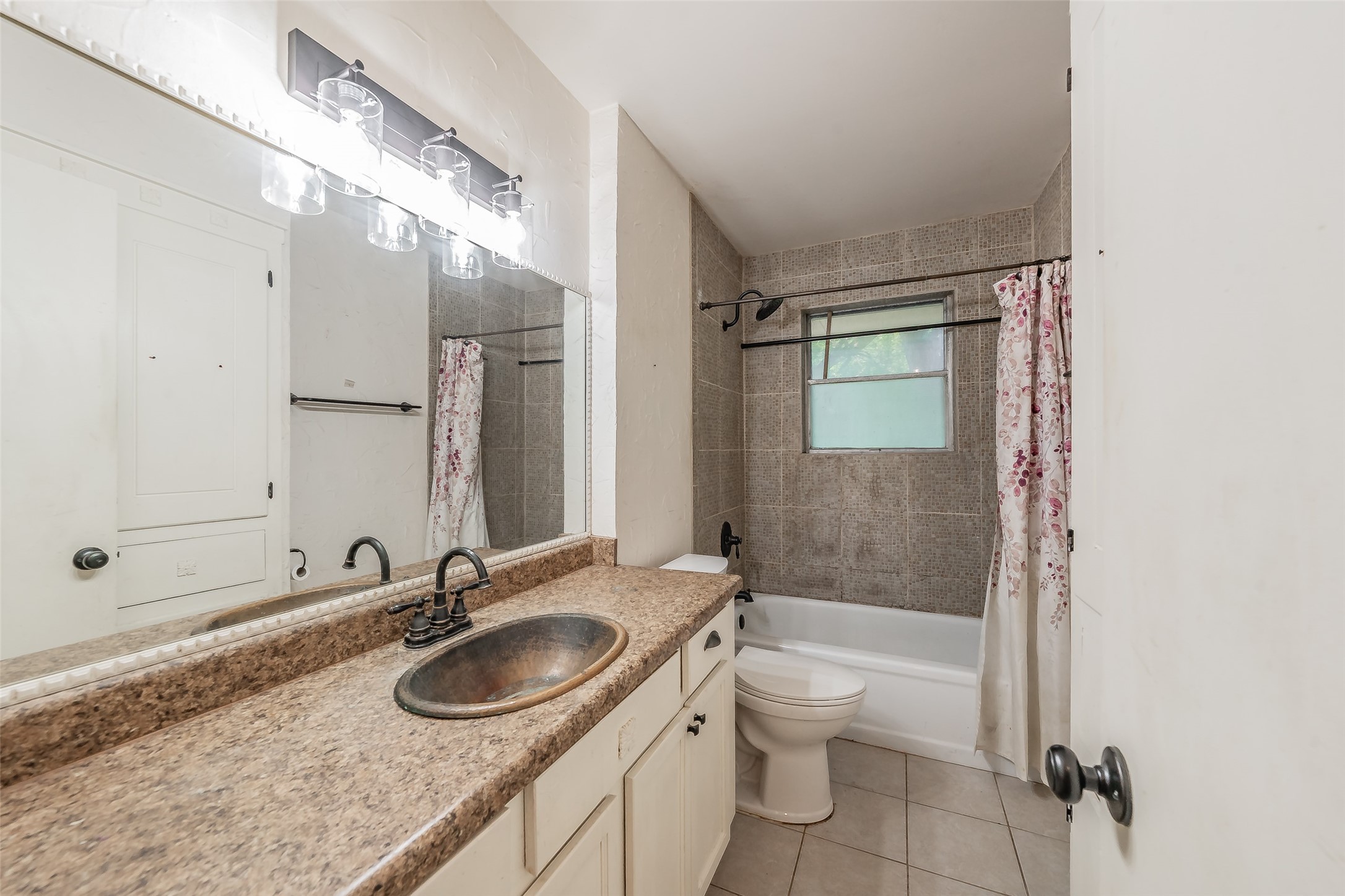 202 Mathis Street Seagoville TX 75159