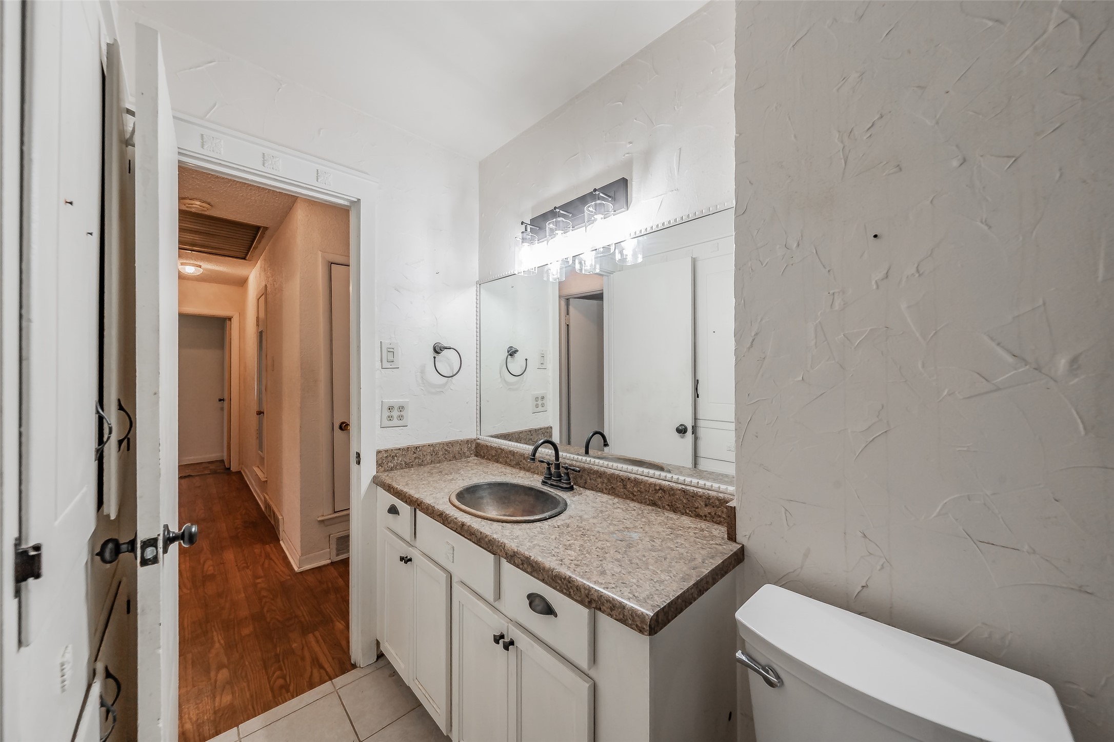202 Mathis Street Seagoville TX 75159