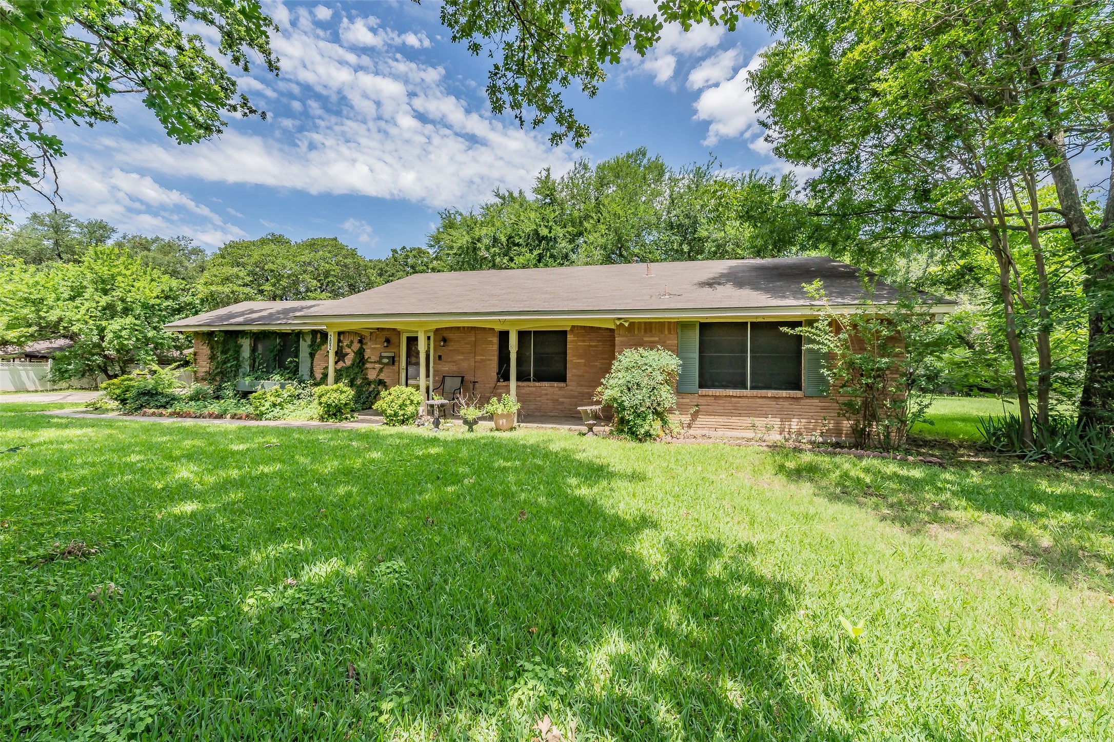 202 Mathis Street Seagoville TX 75159