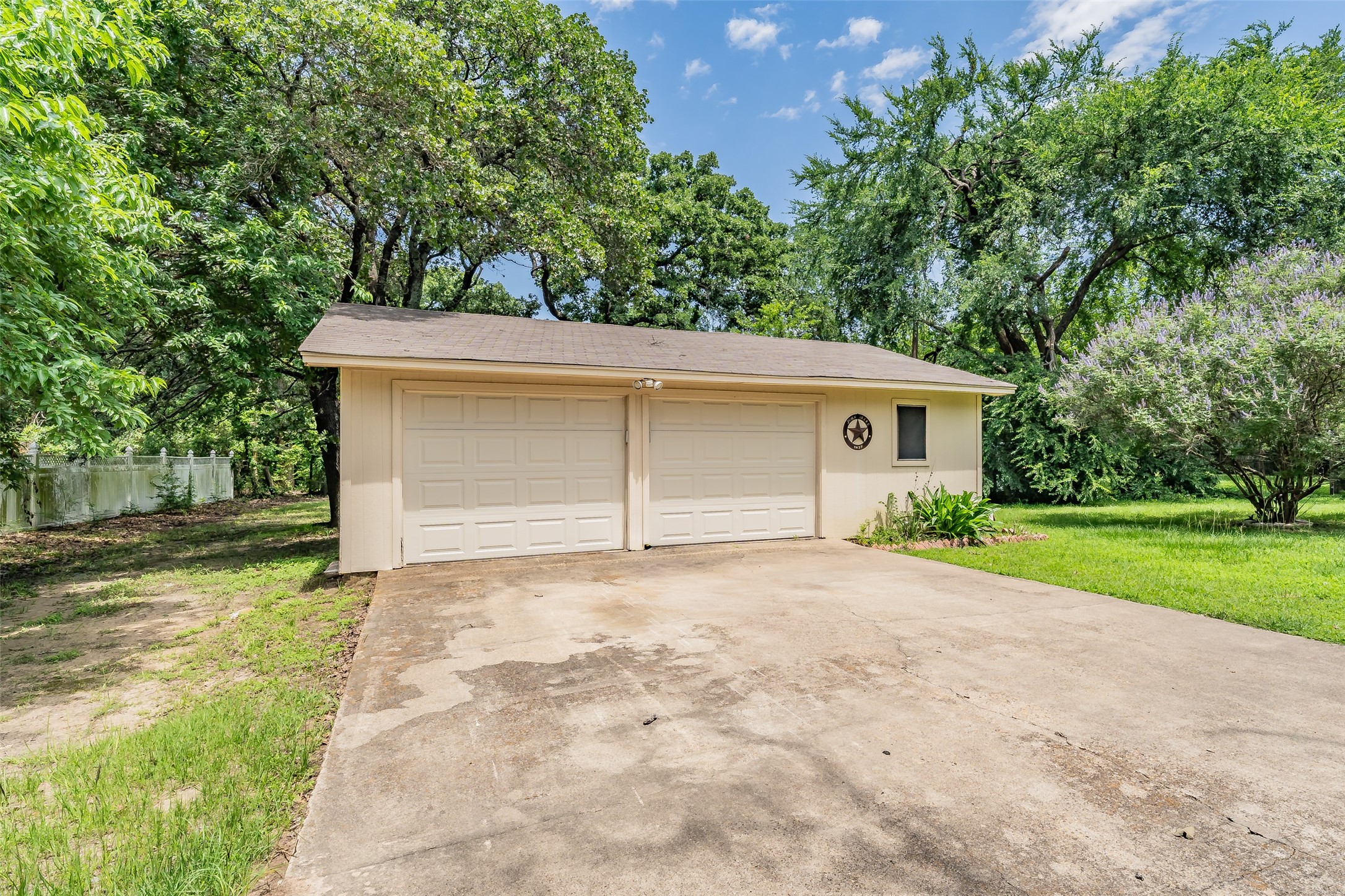 202 Mathis Street Seagoville TX 75159