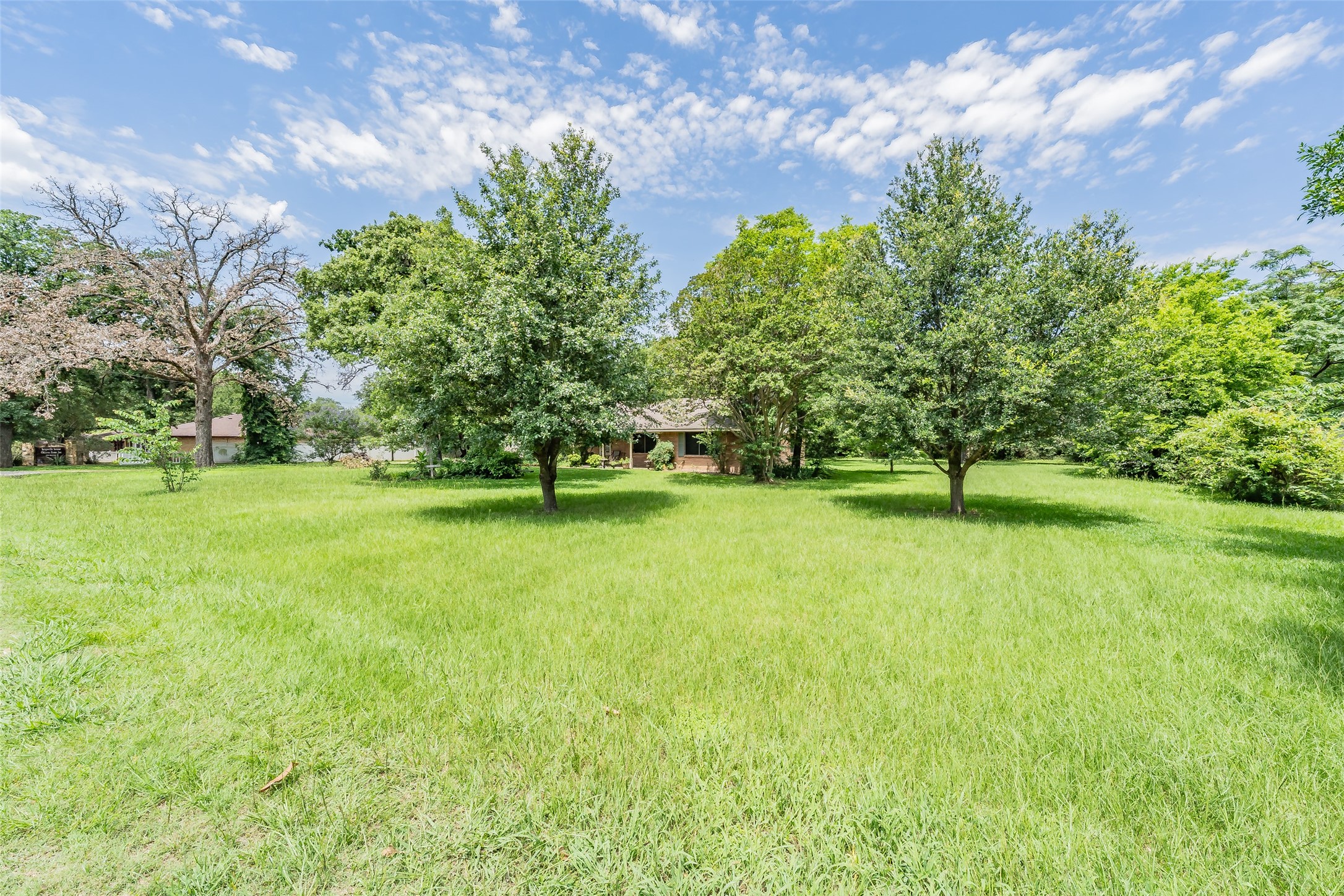 202 Mathis Street Seagoville TX 75159