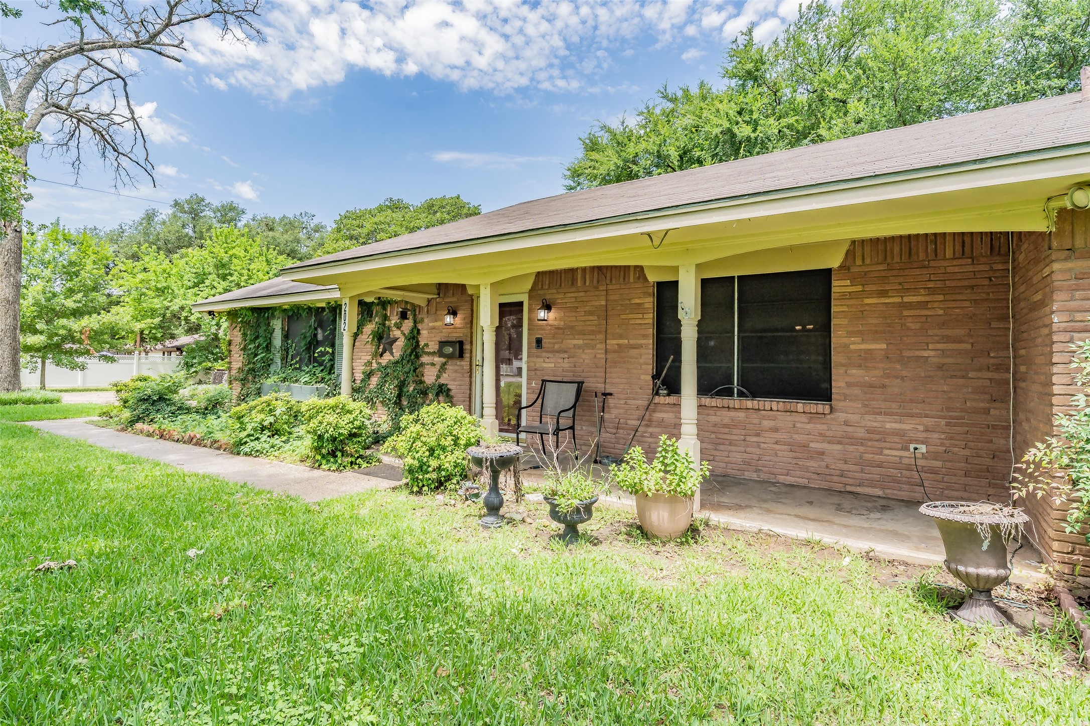202 Mathis Street Seagoville TX 75159