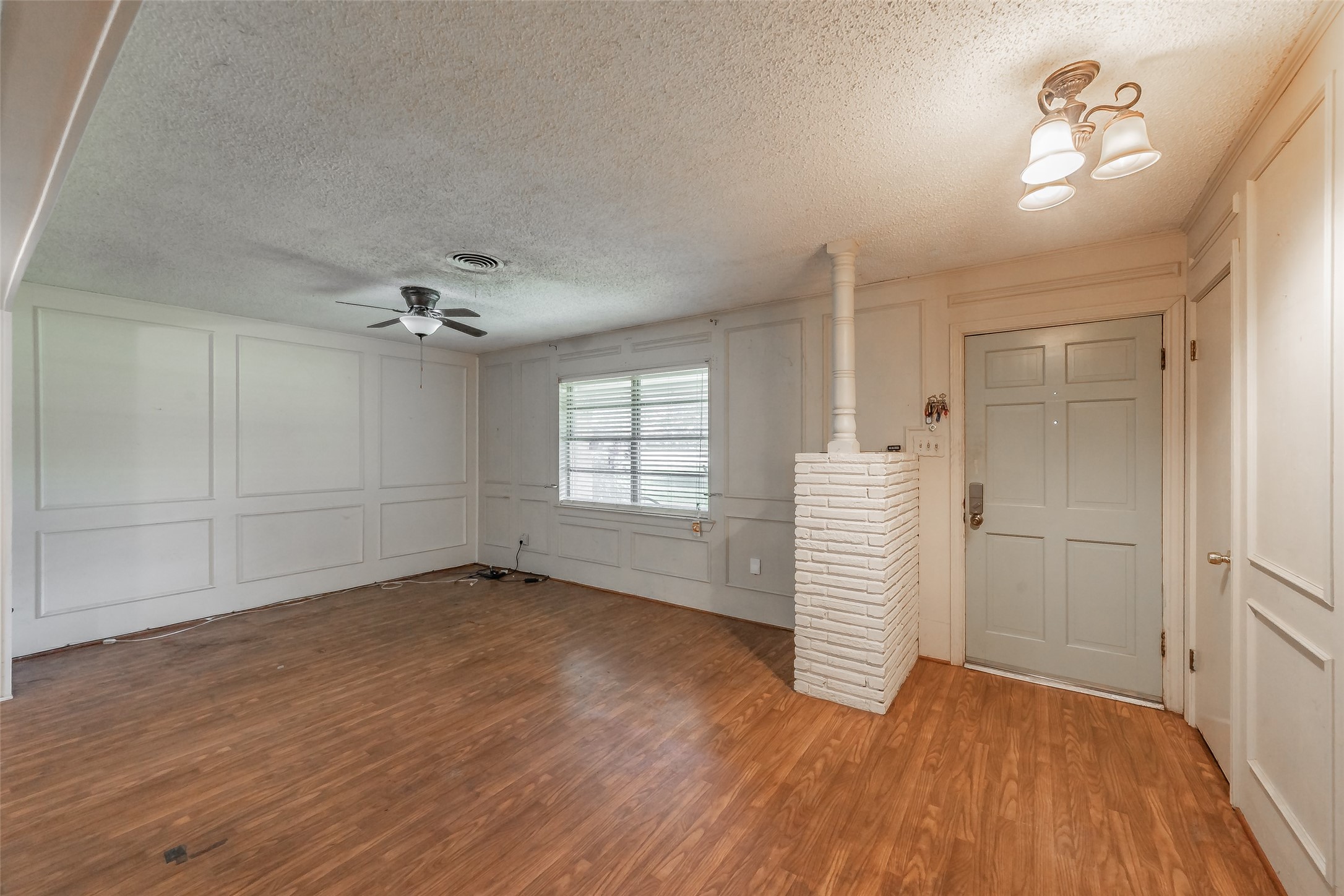 202 Mathis Street Seagoville TX 75159