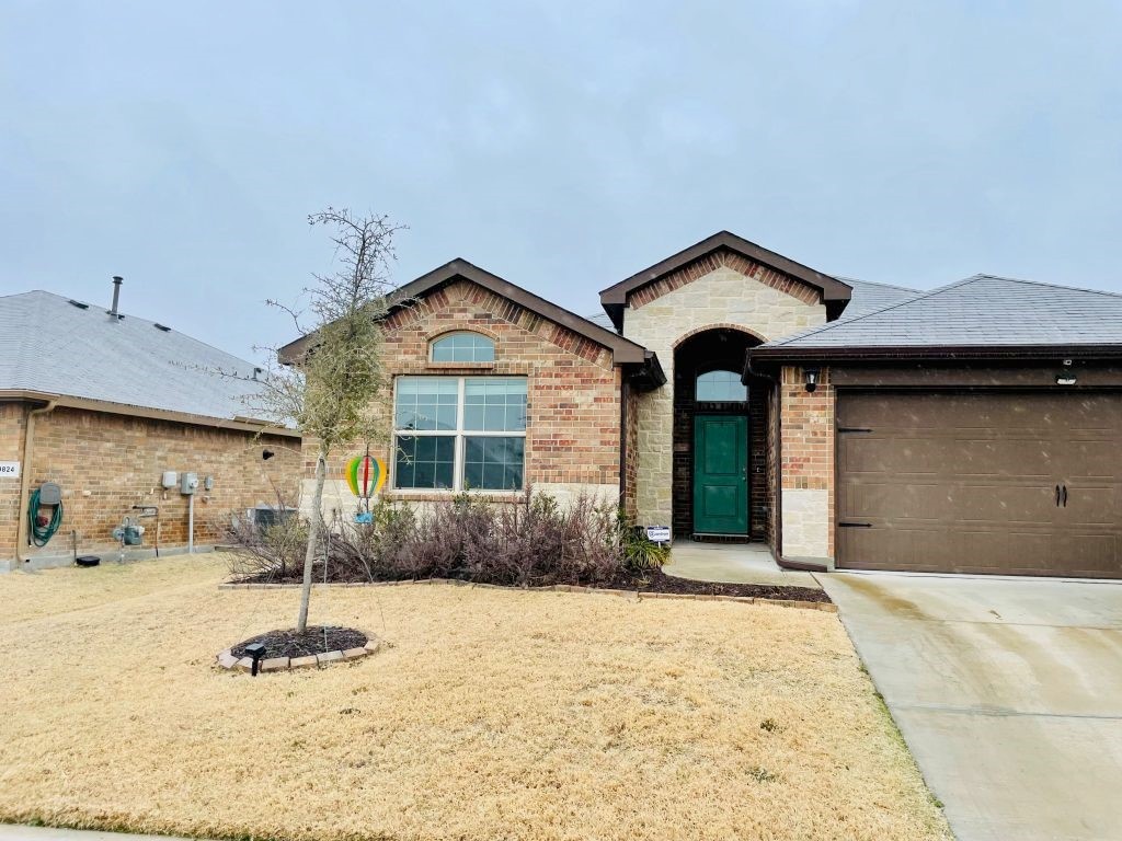 9820 Clemmons Road Fort Worth TX 76108