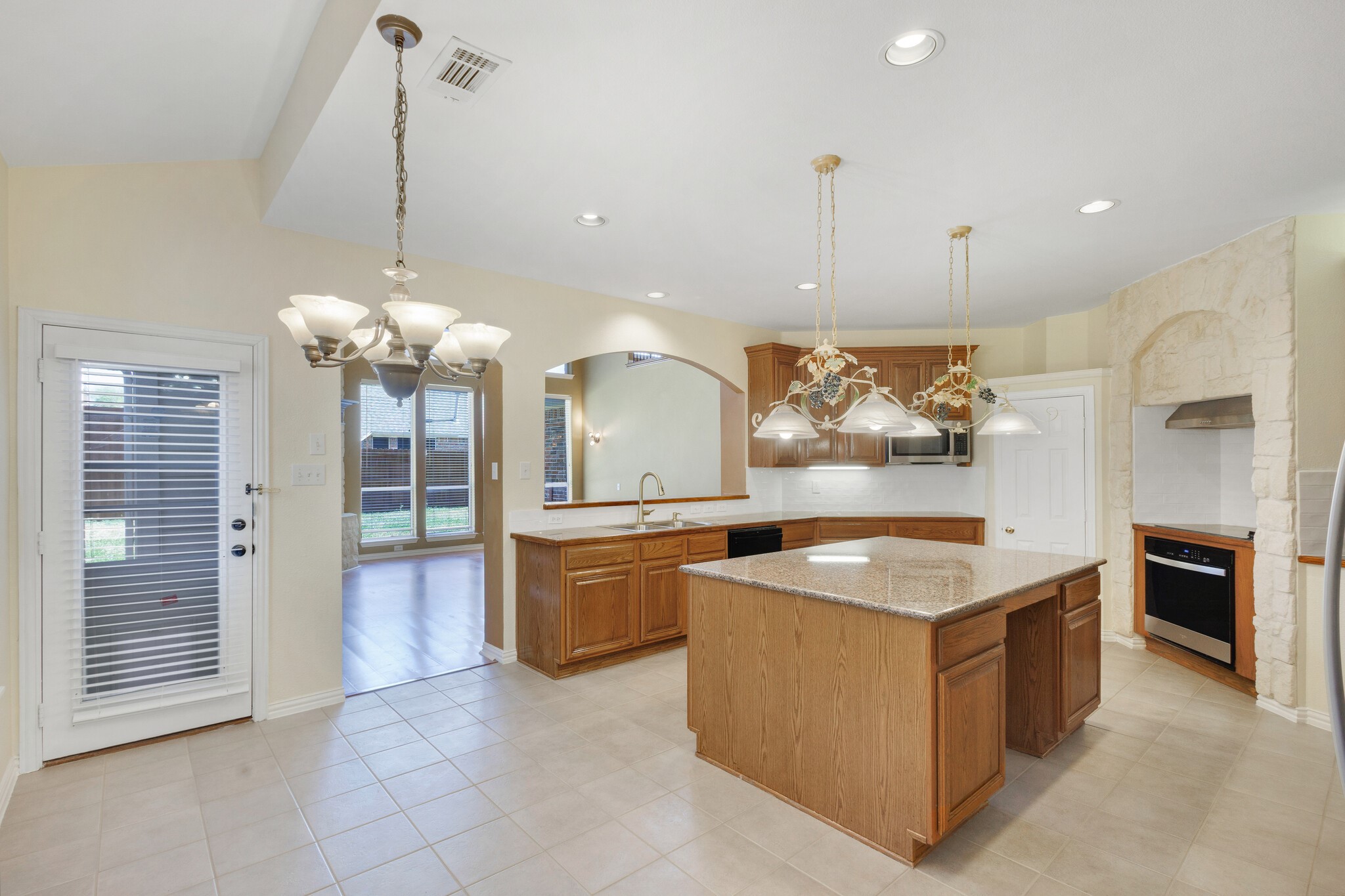 9618 Peach Tree Lane Rowlett TX 75089