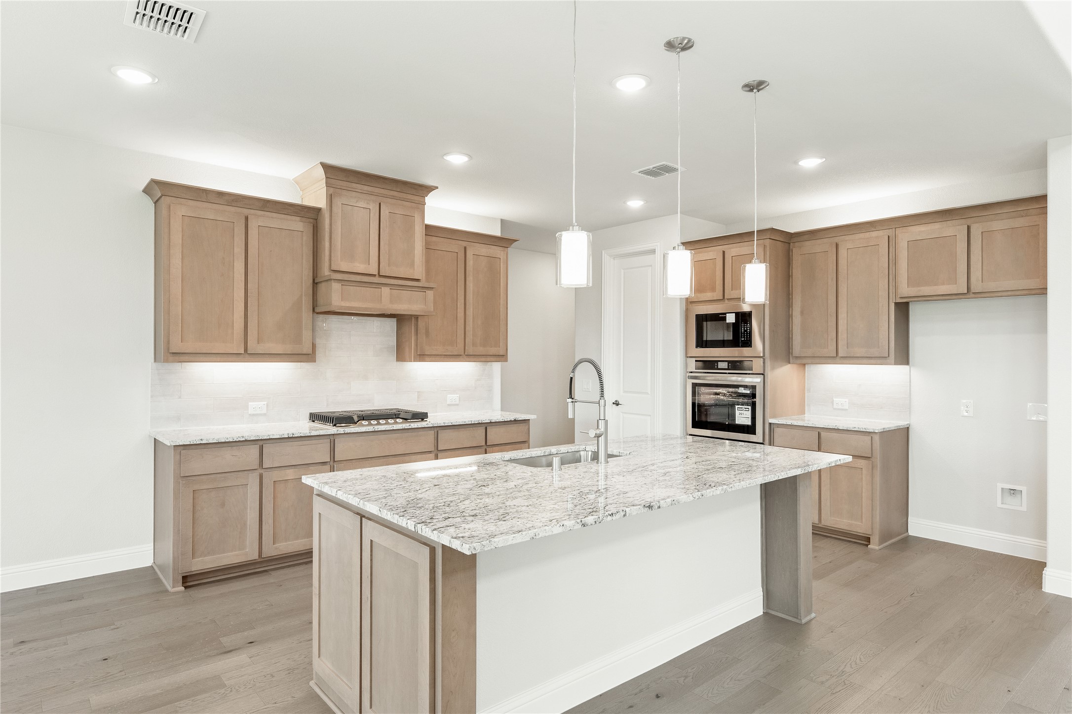 1133 Hitching Post Way Oak Point TX 75068