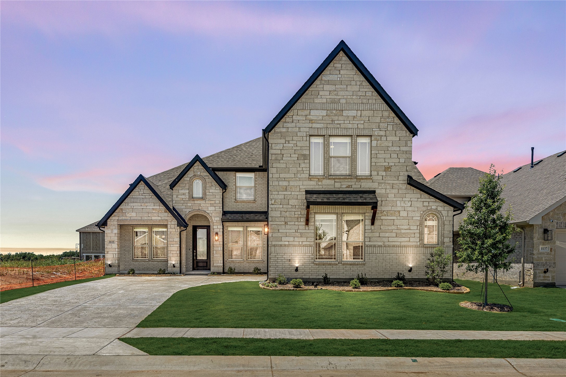 1133 Hitching Post Way Oak Point TX 75068