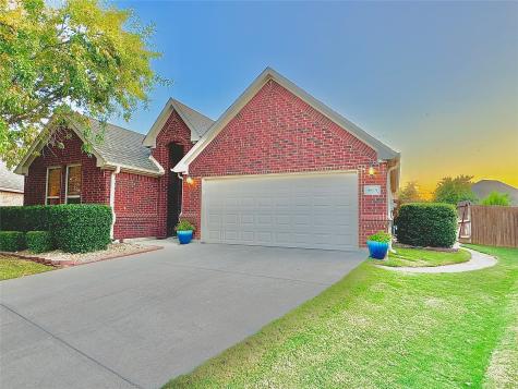 9825 Brazoria Trail Fort Worth TX 76126