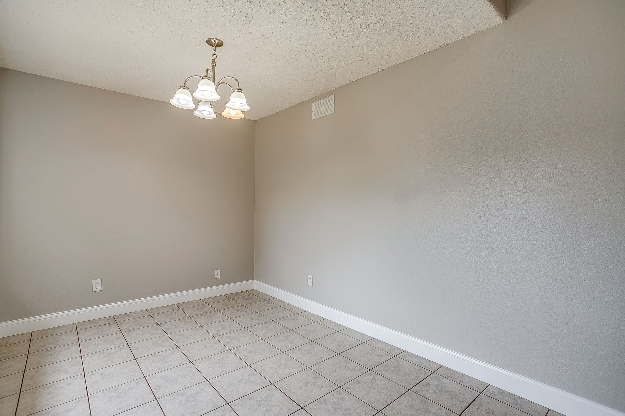736 Cardinal Drive Saginaw TX 76131