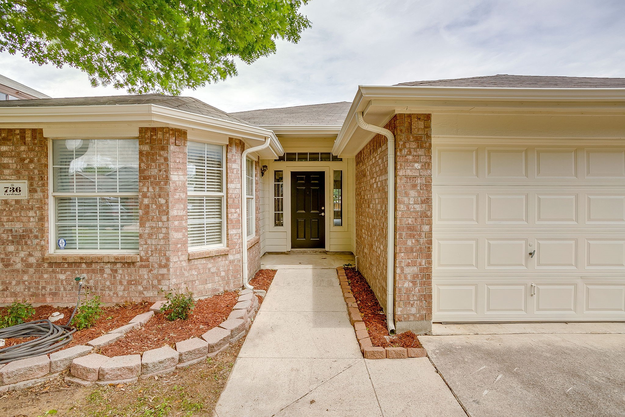 736 Cardinal Drive Saginaw TX 76131
