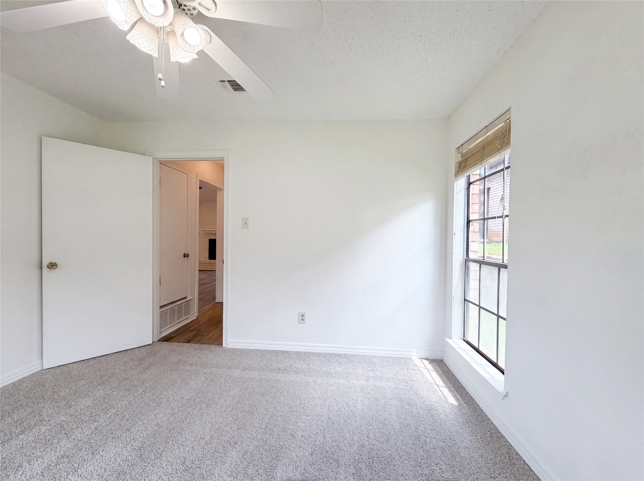 5719 Stage Line Drive Arlington TX 76017