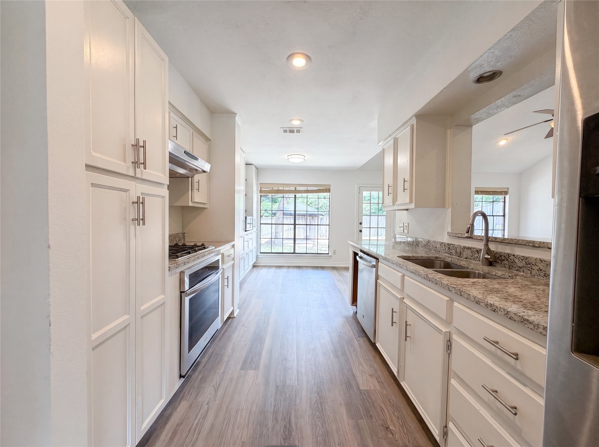 5719 Stage Line Drive Arlington TX 76017