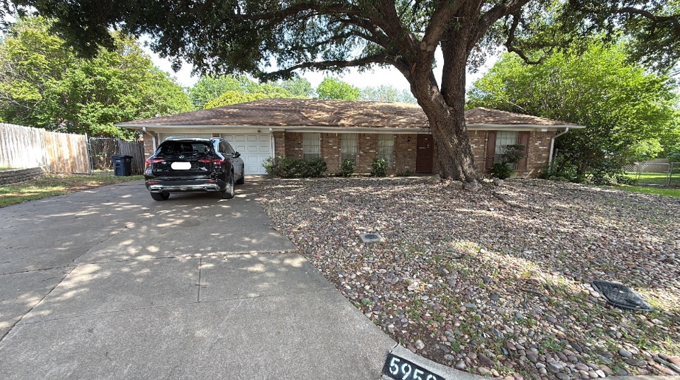 5950 Ashford Court Fort Worth TX 76133
